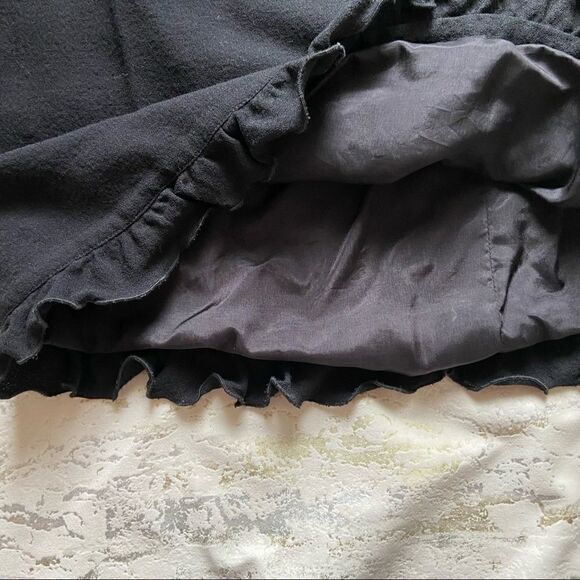 Serge & Real Ruffle Hem Skirt - Picture 2 of 9